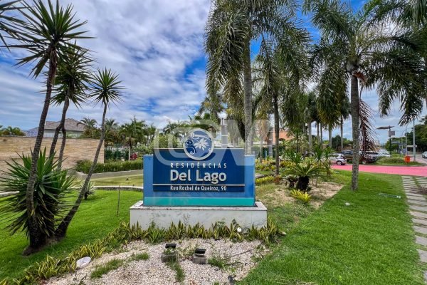 DEL LAGO