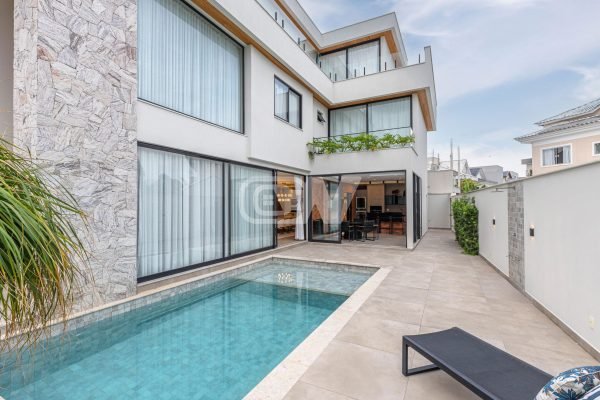 Casa a venda no condomínio Reviera del Sol, Recreio dos Bandeirantes