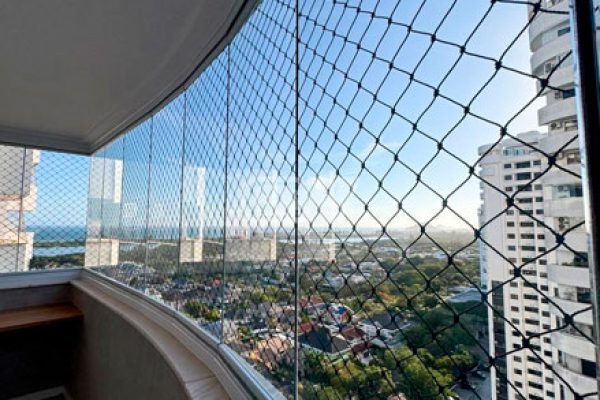 Apartamento a venda no condomínio Barra Bali, Recreio