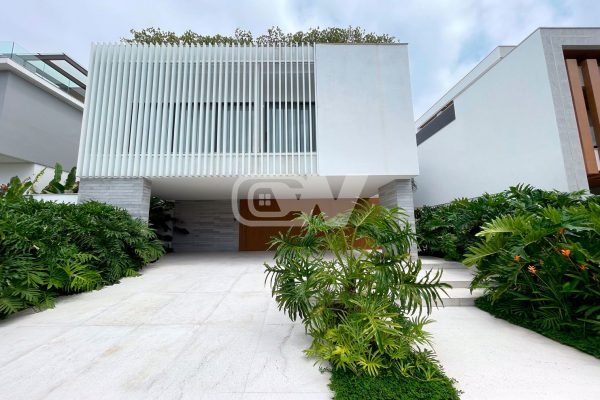 Casa a venda no condomínio Alphaville, Barra da Tijuca
