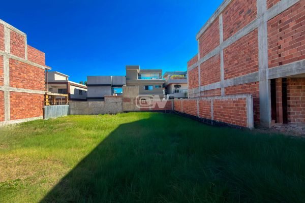 Terreno a venda no condomínio  Bio Barra, Recreio dos Bandeirantes