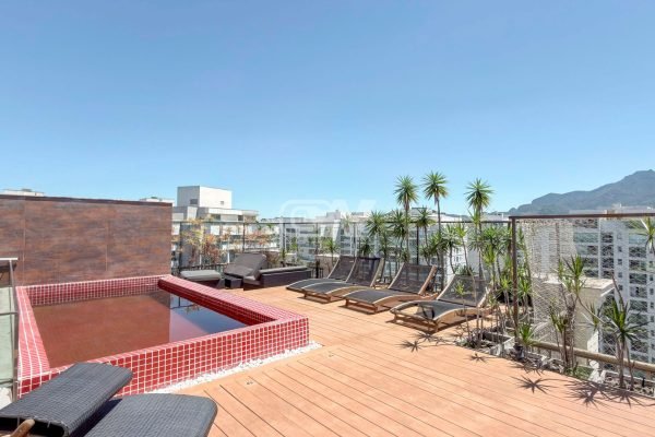 Cobertura a venda no condomínio Península, Barra da Tijuca