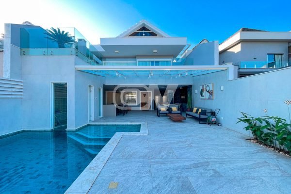 Casa à venda no condomínio Blue Houses, Barra da Tijuca