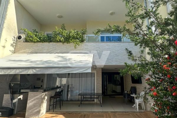 Casa a venda no condomínio Alvorada Private, Recreio